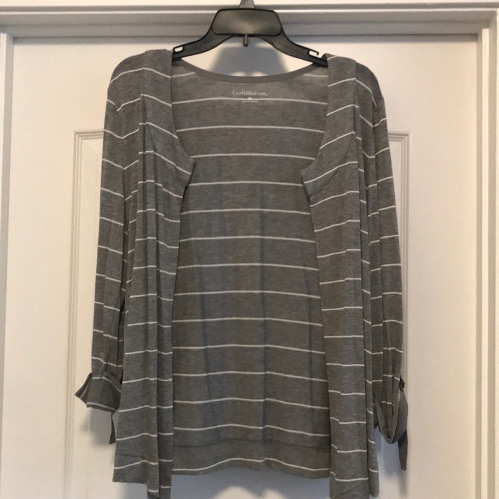 Light weight cardigan